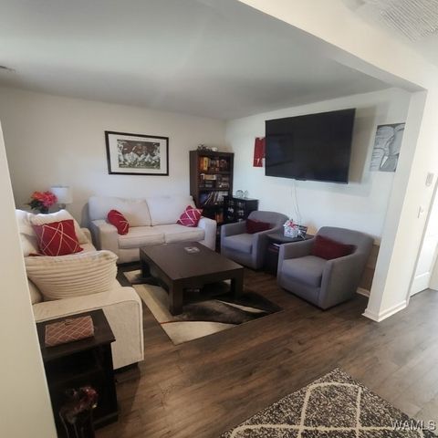 3701 MAGNOLIA, Northport, AL 35473