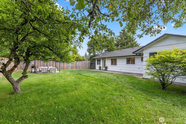 4407 223rd Street SW, Mountlake Terrace, WA 98043