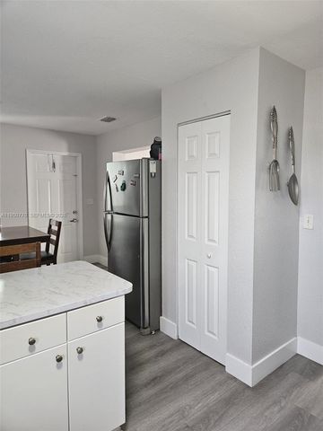 4221 NW 169th Ter, Miami Gardens, FL 33055