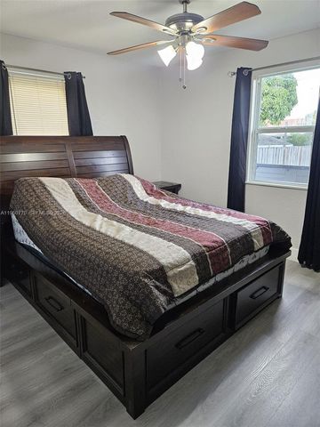 4221 NW 169th Ter, Miami Gardens, FL 33055