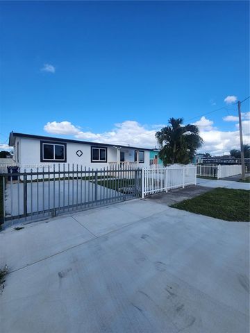 4221 NW 169th Ter, Miami Gardens, FL 33055
