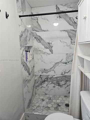 4221 NW 169th Ter, Miami Gardens, FL 33055