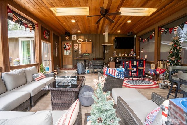 13634 439th Avenue SE, North Bend, WA 98045