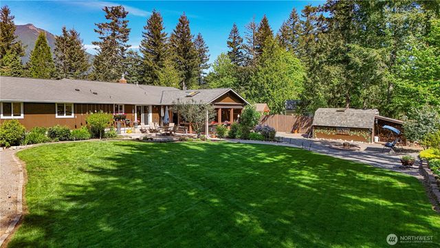 13634 439th Avenue SE, North Bend, WA 98045