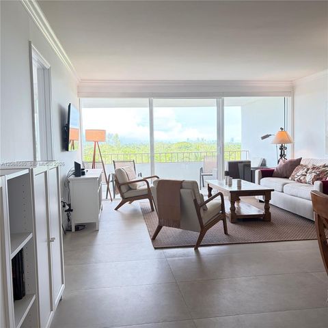 155 Ocean Lane Drive 702, Key Biscayne, FL 33149