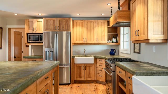 2591 Deer Hill Lane, Solvang, CA 93463