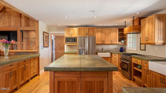 2591 Deer Hill Lane, Solvang, CA 93463