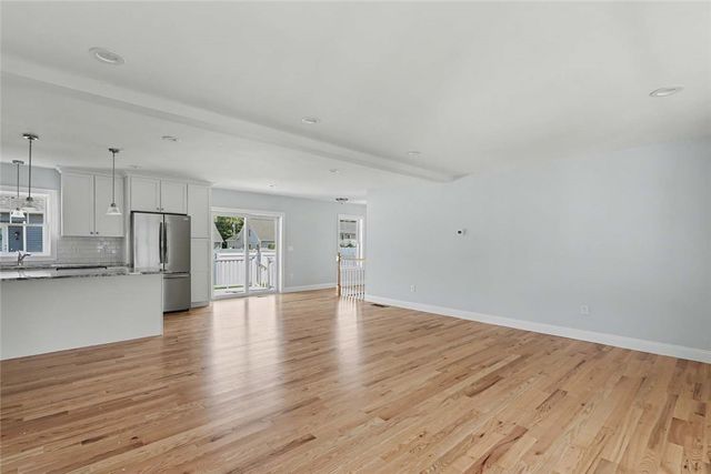 42 Vespia Lane, South Kingstown, RI 02879