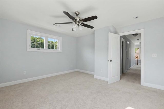 42 Vespia Lane, South Kingstown, RI 02879