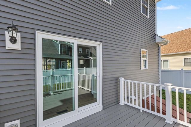 42 Vespia Lane, South Kingstown, RI 02879