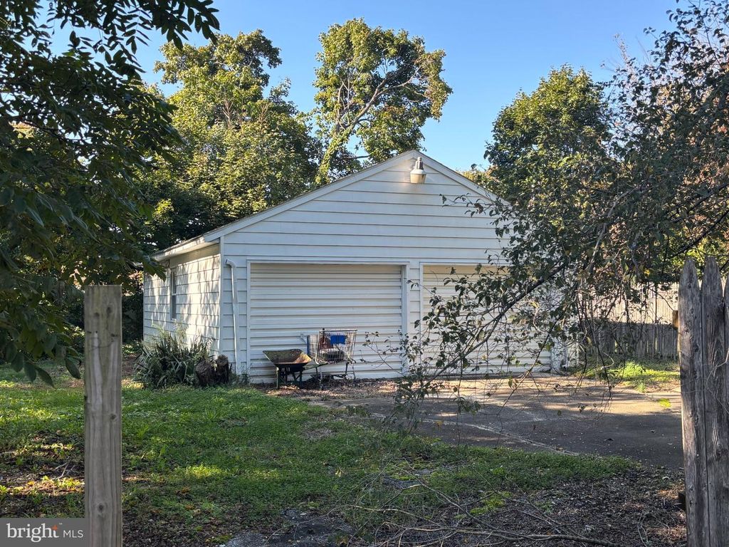 199 WALNUT ST, WILLIAMSTOWN, NJ 08094 — photo 3