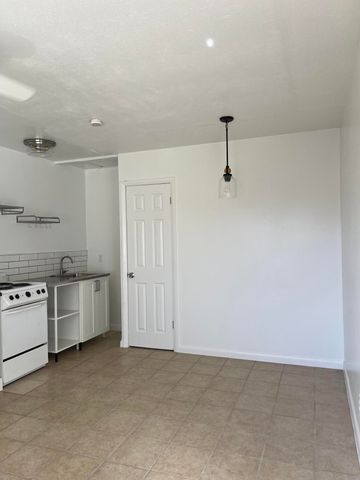 320 W Blue Heron Boulevard 2, Riviera Beach, FL 33404