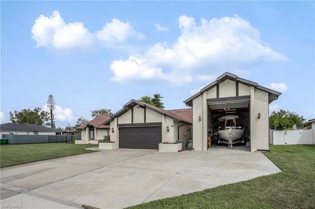 1209 SE 19th ST, Cape Coral, FL 33990