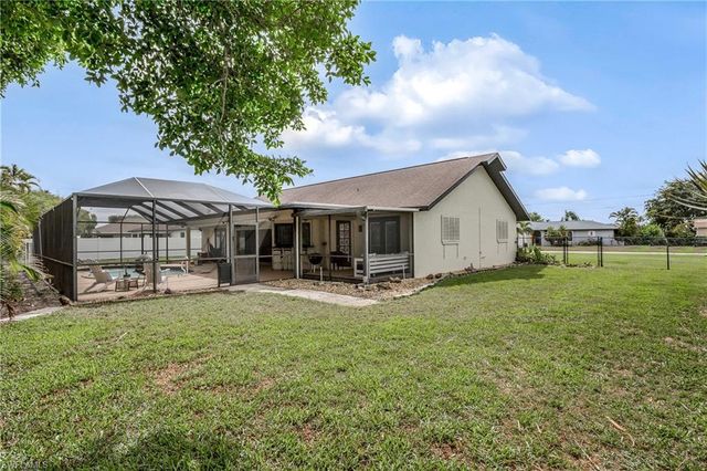 1209 SE 19th ST, Cape Coral, FL 33990