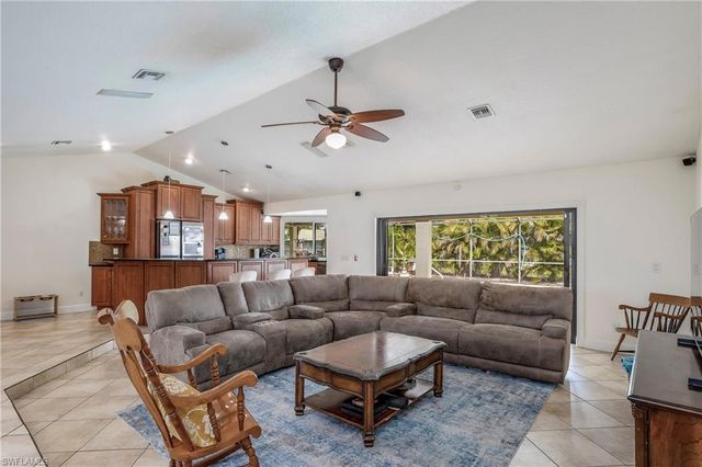 1209 SE 19th ST, Cape Coral, FL 33990