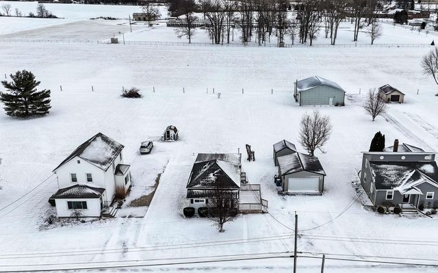 3242 Eme Road, Arcola, IN 46704