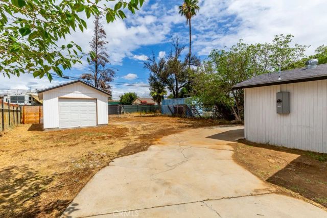 1935 Spring Garden, Riverside, CA 92507