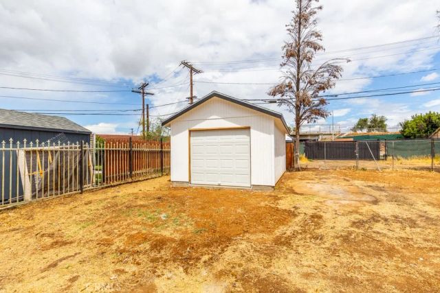 1935 Spring Garden, Riverside, CA 92507