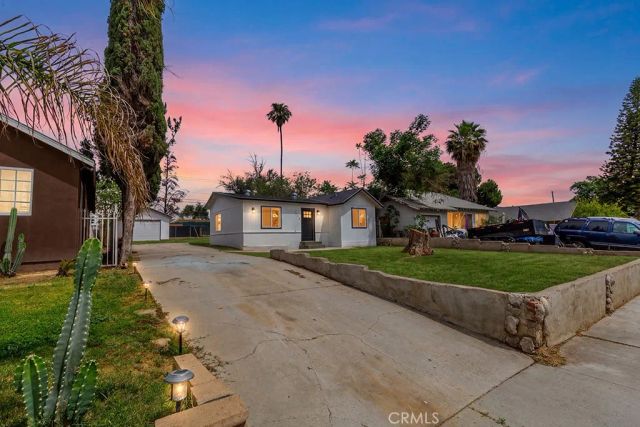 1935 Spring Garden, Riverside, CA 92507