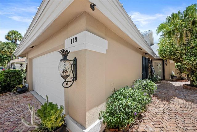 109 Seashore Drive, Jupiter, FL 33477