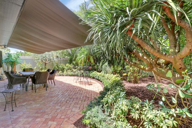 109 Seashore Drive, Jupiter, FL 33477