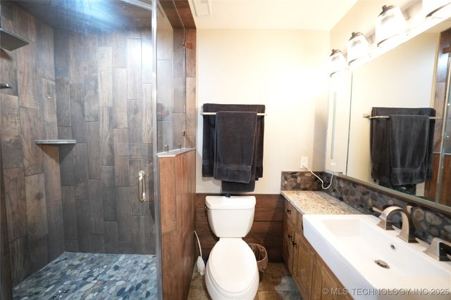 53206 E 341 Loop, Jay, OK 74346