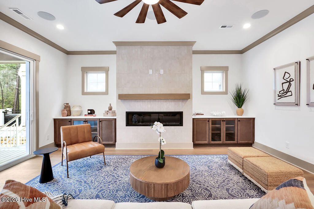 Image 11 of property listing at 7261 Winding Marsh Court, Wilmington, NC 28411