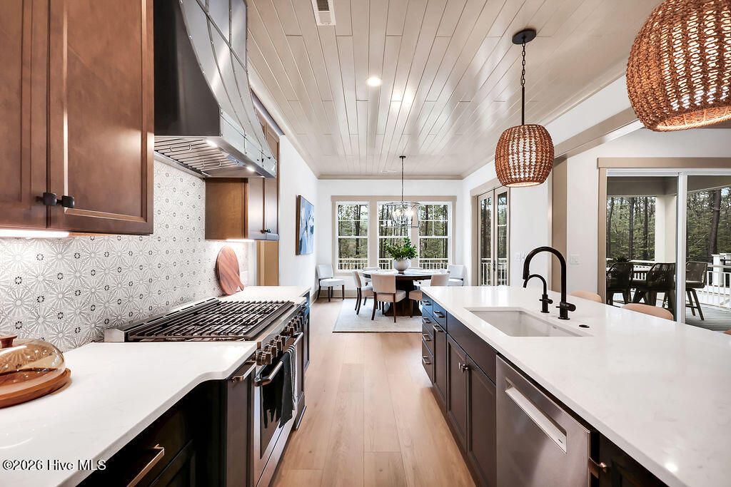 Image 17 of property listing at 7261 Winding Marsh Court, Wilmington, NC 28411