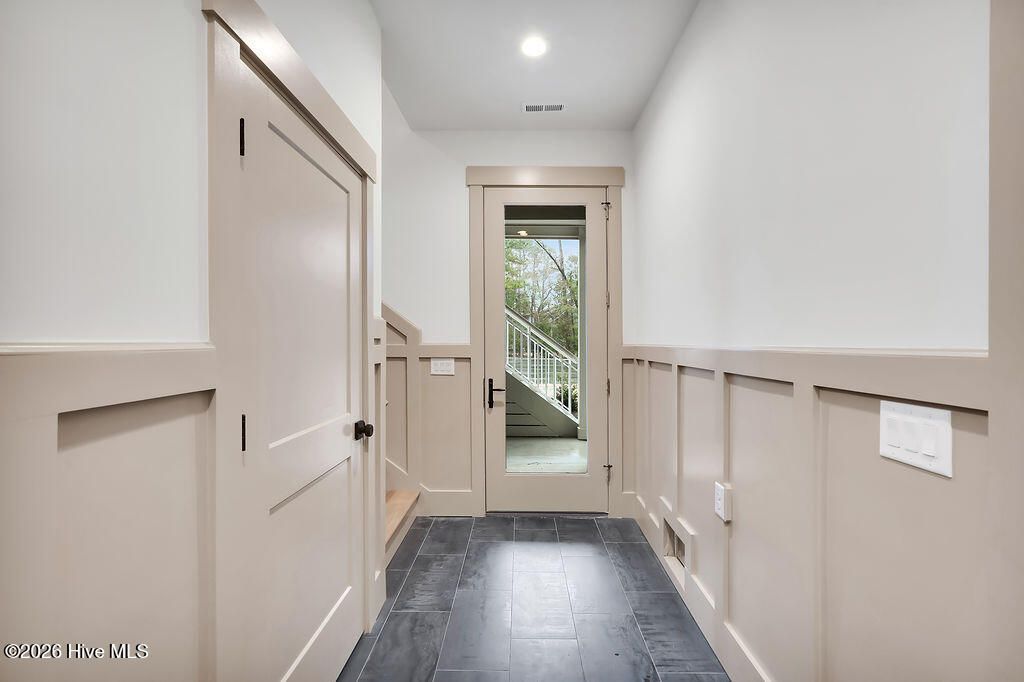 Image 2 of property listing at 7261 Winding Marsh Court, Wilmington, NC 28411