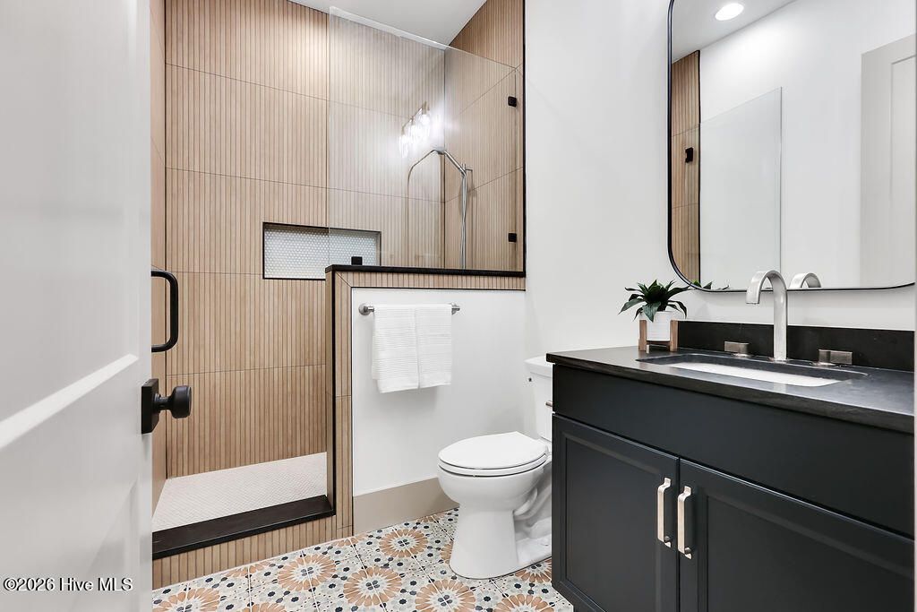 Image 8 of property listing at 7261 Winding Marsh Court, Wilmington, NC 28411