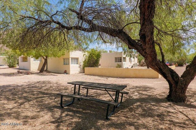 5702 E Camelback Road INDIAN, Phoenix, AZ 85018