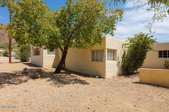 5702 E Camelback Road INDIAN, Phoenix, AZ 85018