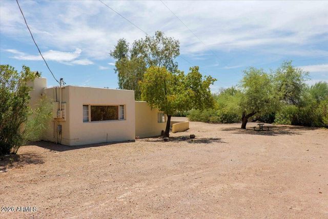 5702 E Camelback Road INDIAN, Phoenix, AZ 85018