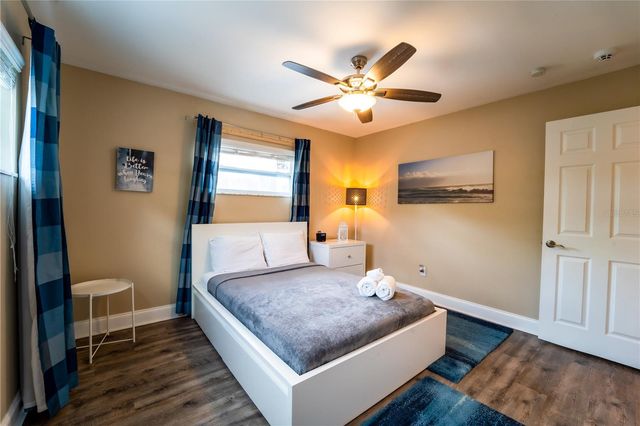 6007 N HIMES AVENUE, Tampa, FL 33614