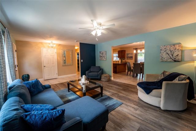 6007 N HIMES AVENUE, Tampa, FL 33614