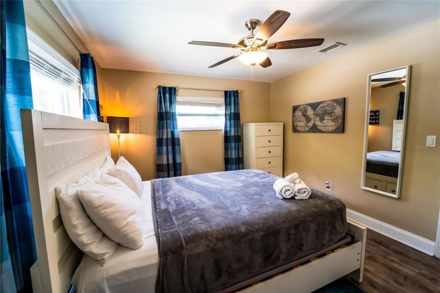 6007 N HIMES AVENUE, Tampa, FL 33614