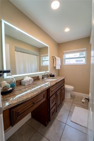 6007 N HIMES AVENUE, Tampa, FL 33614