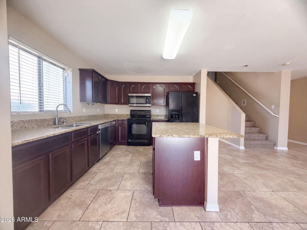 3203 W SANTA CRUZ Avenue, San Tan Valley, AZ 85144 — photo 5