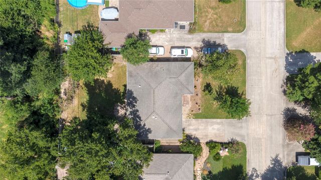 515 Azaleadell Drive, Houston, TX 77018