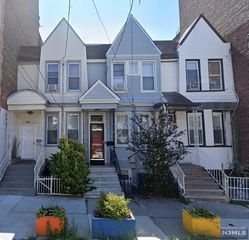62 Van Reypen Street, Jersey City, NJ 07306