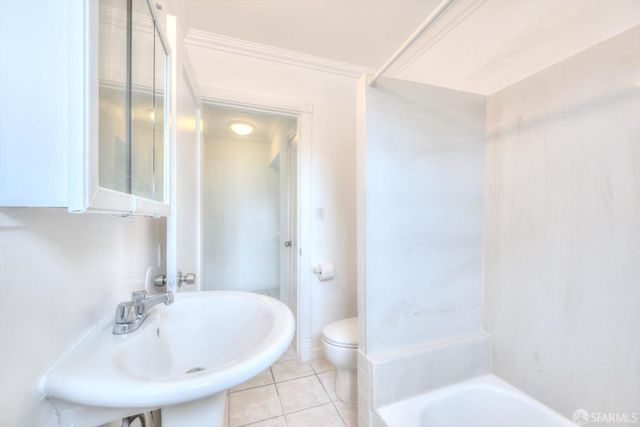 6029 Macarthur Boulevard, Oakland, CA 94605