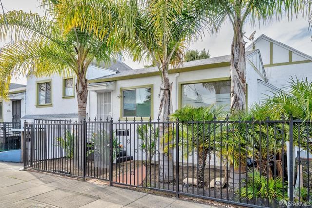6029 Macarthur Boulevard, Oakland, CA 94605