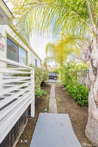 6029 Macarthur Boulevard, Oakland, CA 94605