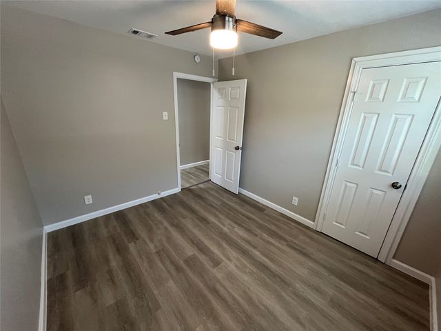 2911 Millmar Drive, Dallas, TX 75228