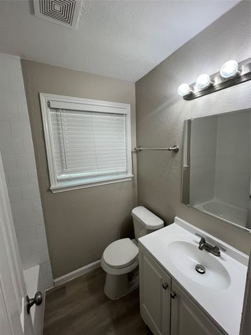 2911 Millmar Drive, Dallas, TX 75228