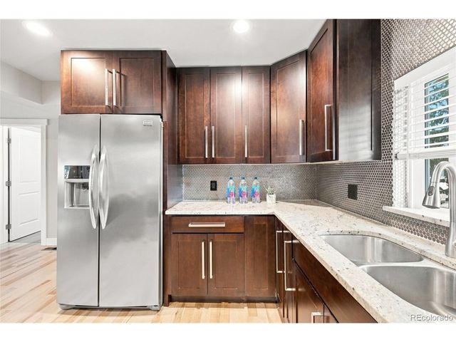2085 Fenton St, Edgewater, CO 80214
