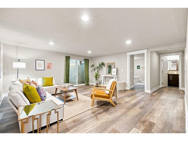 2085 Fenton St, Edgewater, CO 80214