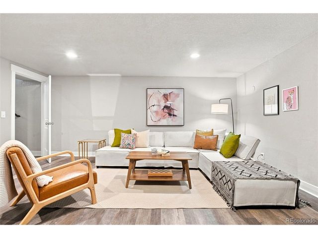 2085 Fenton St, Edgewater, CO 80214