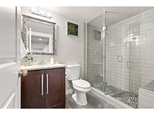 2085 Fenton St, Edgewater, CO 80214