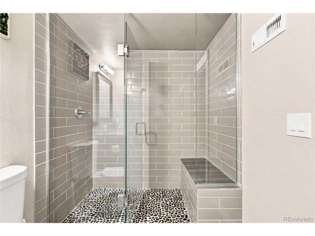2085 Fenton St, Edgewater, CO 80214